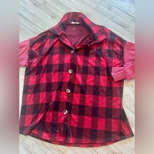 REB in J Buffalo Plaid with Red Ribbed Sleeves Oversized Small Boutique Top